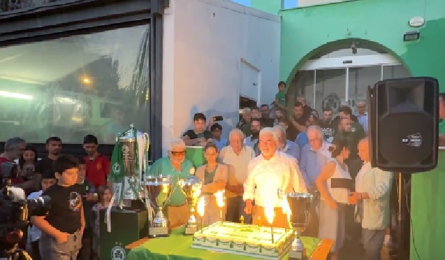 Η ομιλία του Μάριου Αργυρίδη στο ψεσινο Street Party και το σβήσιμο της τούρτας (Βίντεο)